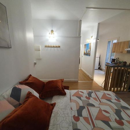 Voisin De Louis Xiv,Free Parking Apartamento Versalhes Exterior foto